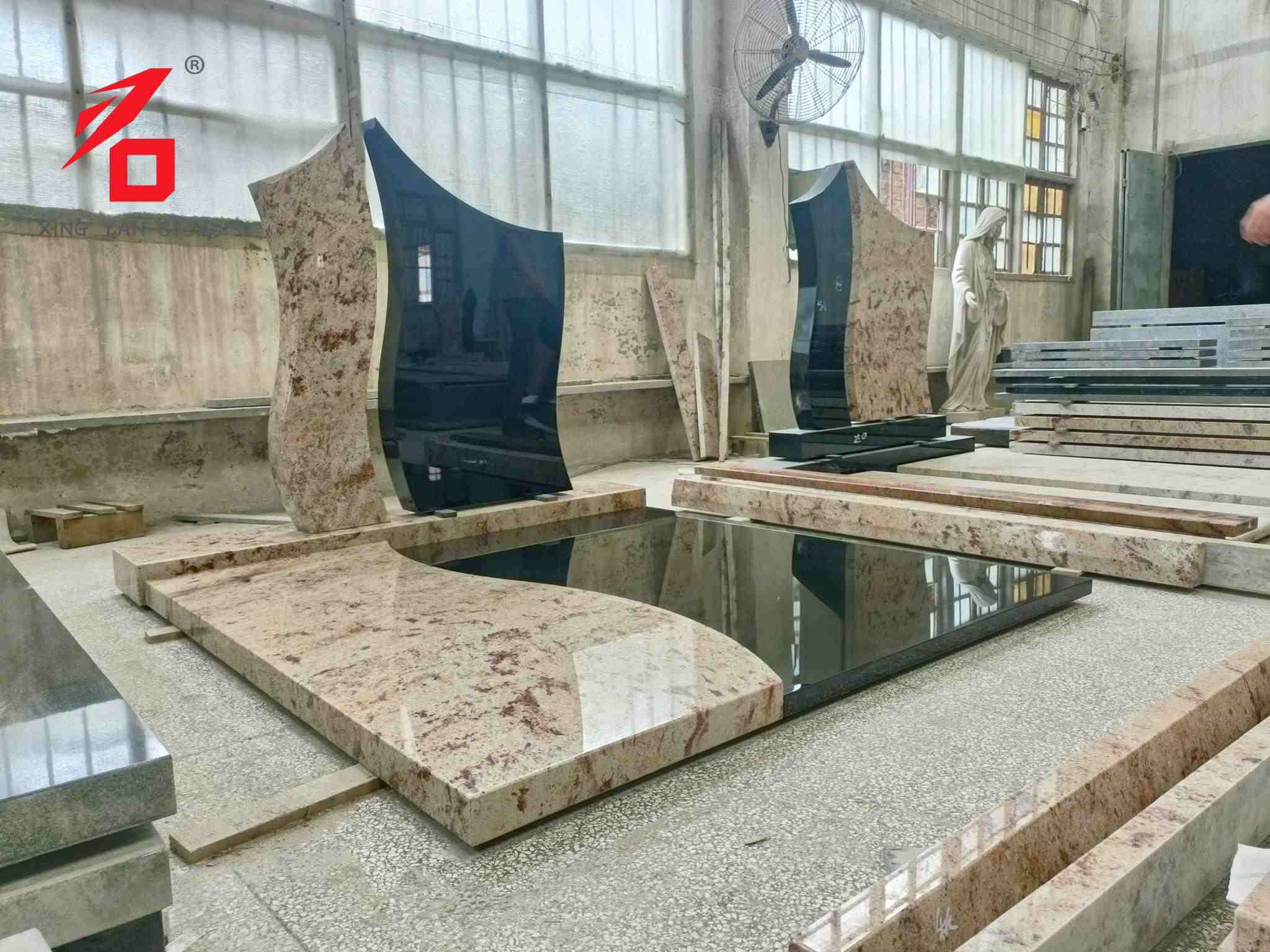 Australsk kunstnerisk skulpturell gravstein